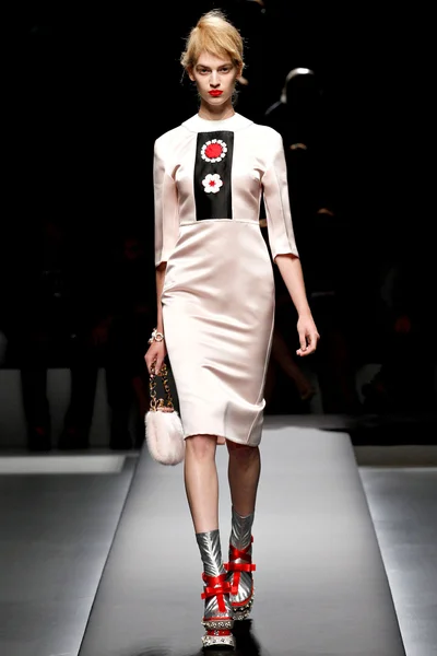 Look 35
